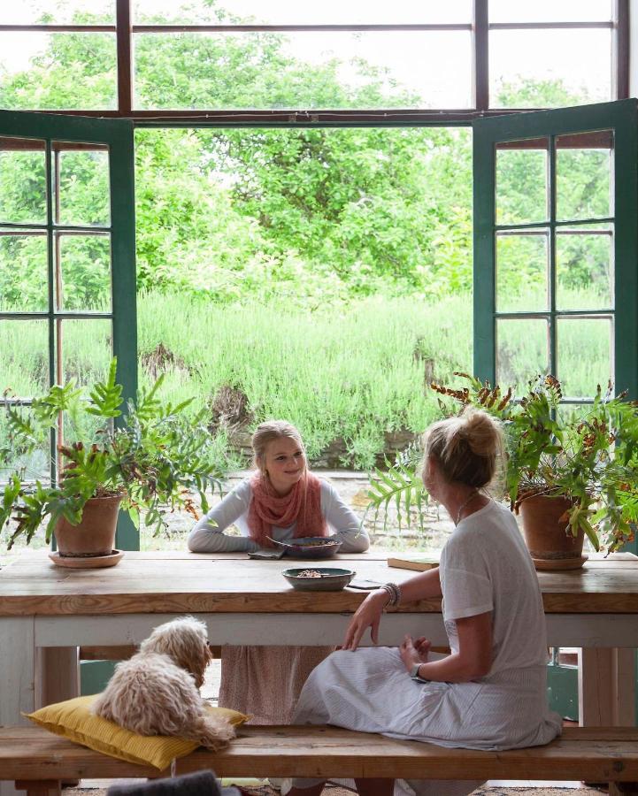 The Stable Yard House At Burtown House & Gardens Villa Athy Eksteriør bilde