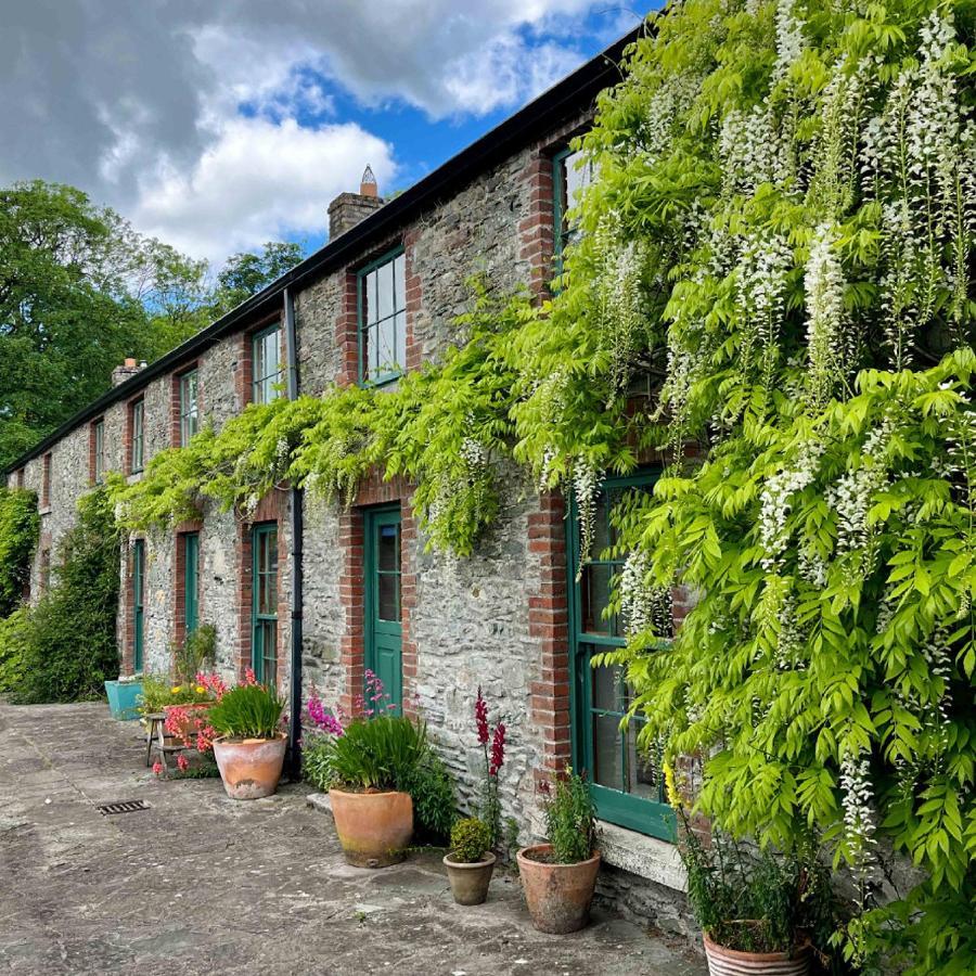 The Stable Yard House At Burtown House & Gardens Villa Athy Eksteriør bilde